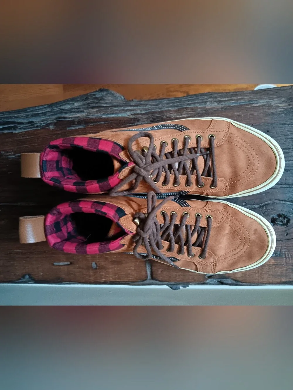 Vans Sk8-Hi MTE Brown Suede Red Buffalo Plaid Men’s 11 High Top Sneakers 3M